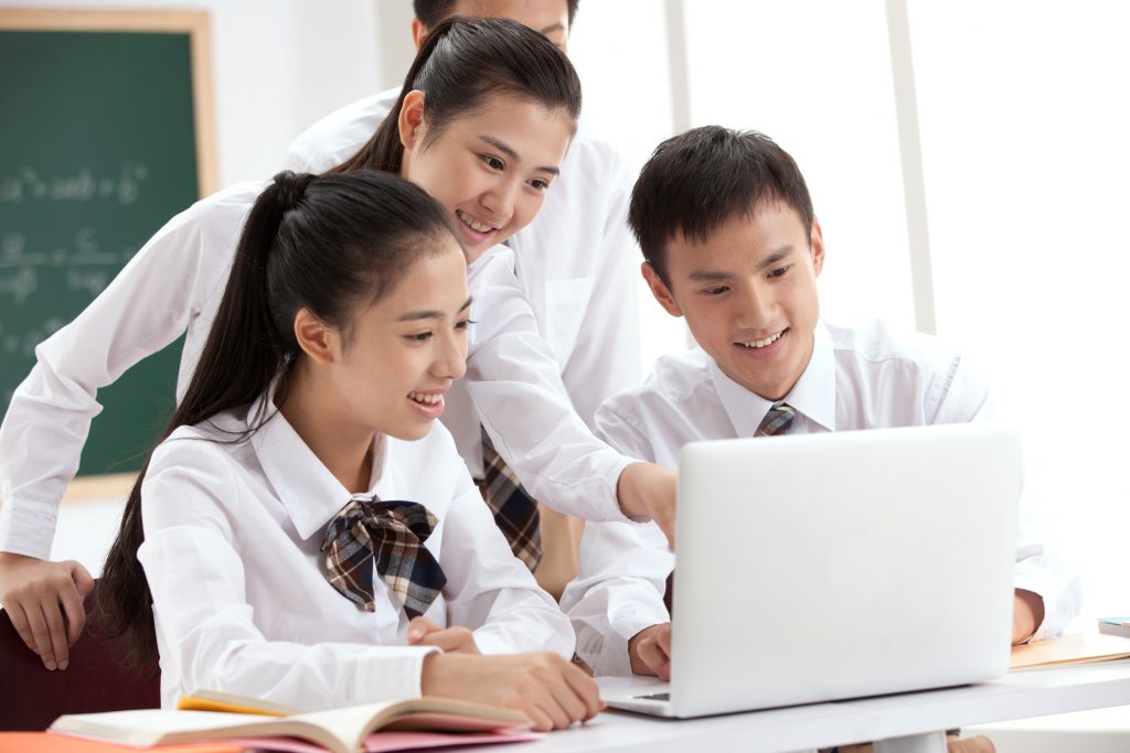 為校園提供土壤 促數字教育植根香港